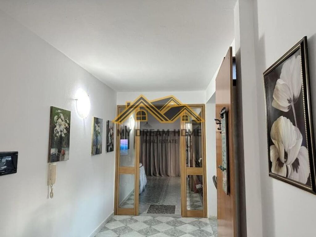 OKAZION SHITET PAPAFINGO 360m2 NE PLAZH, DURRES!