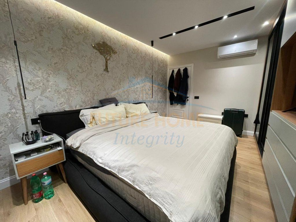 Rent, Apartment 2+1+2, Shallvaret