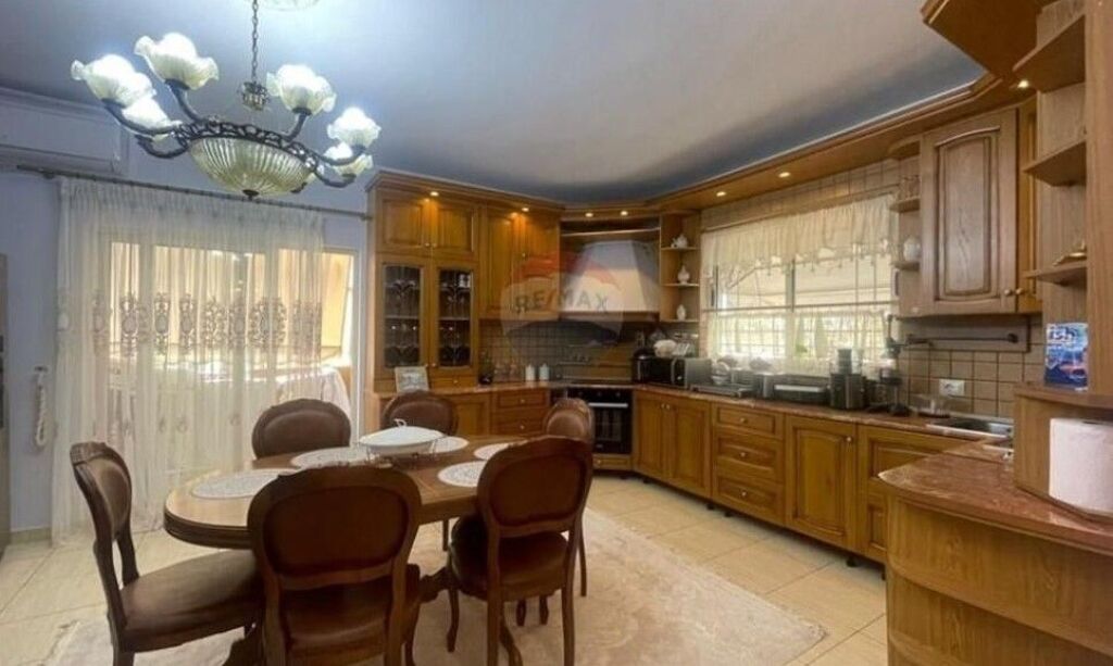 Appartamento - In Vendita - Vasil Shanto, Tirana(ID: 530561001-257)
