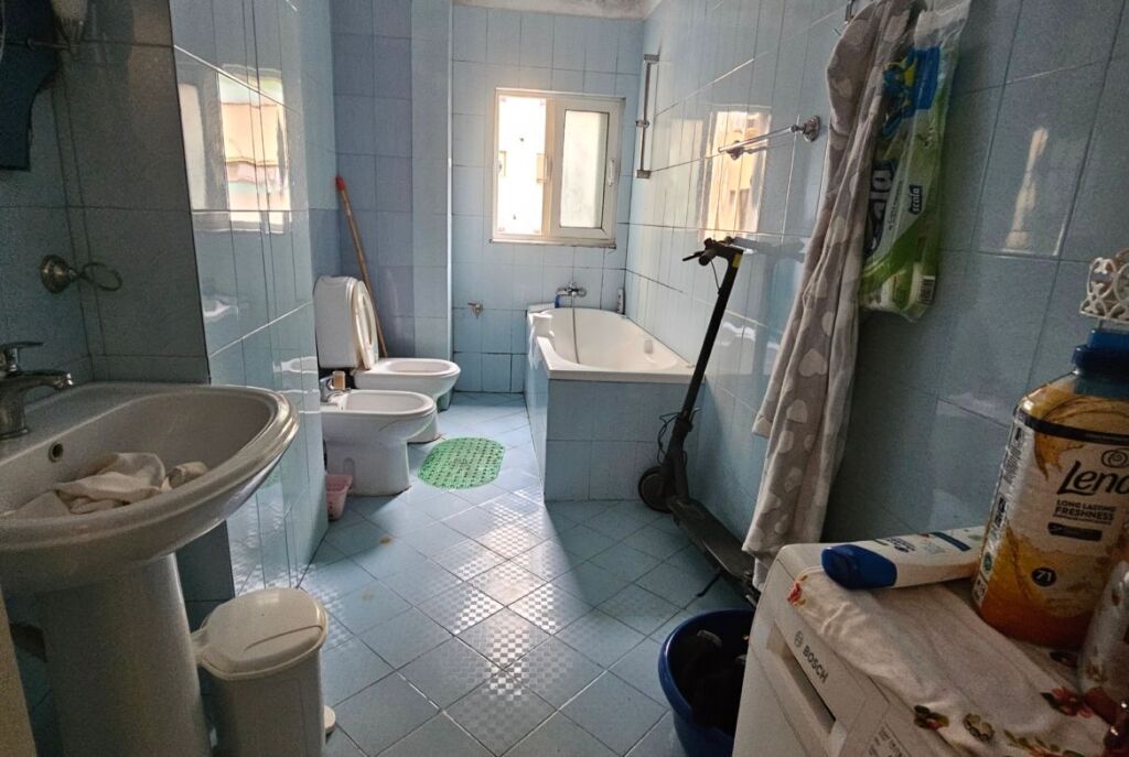 Ne Don Bosko Jepet Me Qira Apartament 2+1 I Mobiluar!