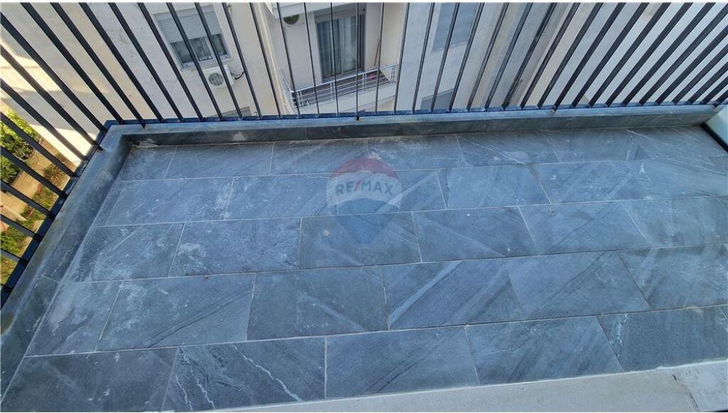 🌊🏡 APARTAMENT 2+1 NË SHITJE NË UJË TË FTOHTË, VLORË