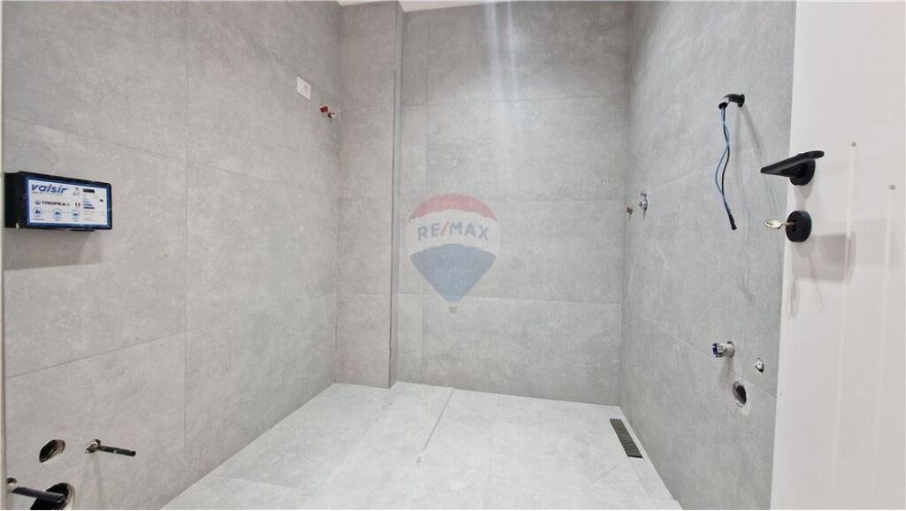 🌊🏡 APARTAMENT 2+1 NË SHITJE NË UJË TË FTOHTË, VLORË