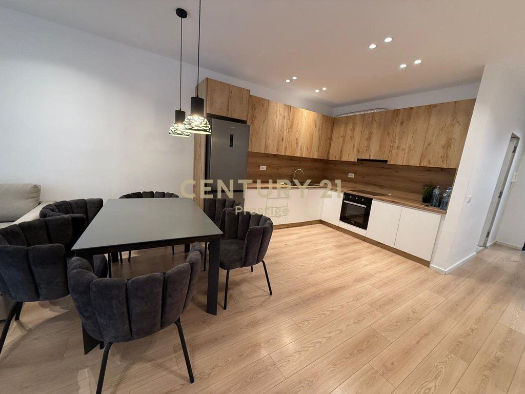 APARTAMENT 2+1+2 NE SHITJE, PRANE RADISSONIT, LIQENI I THATE!