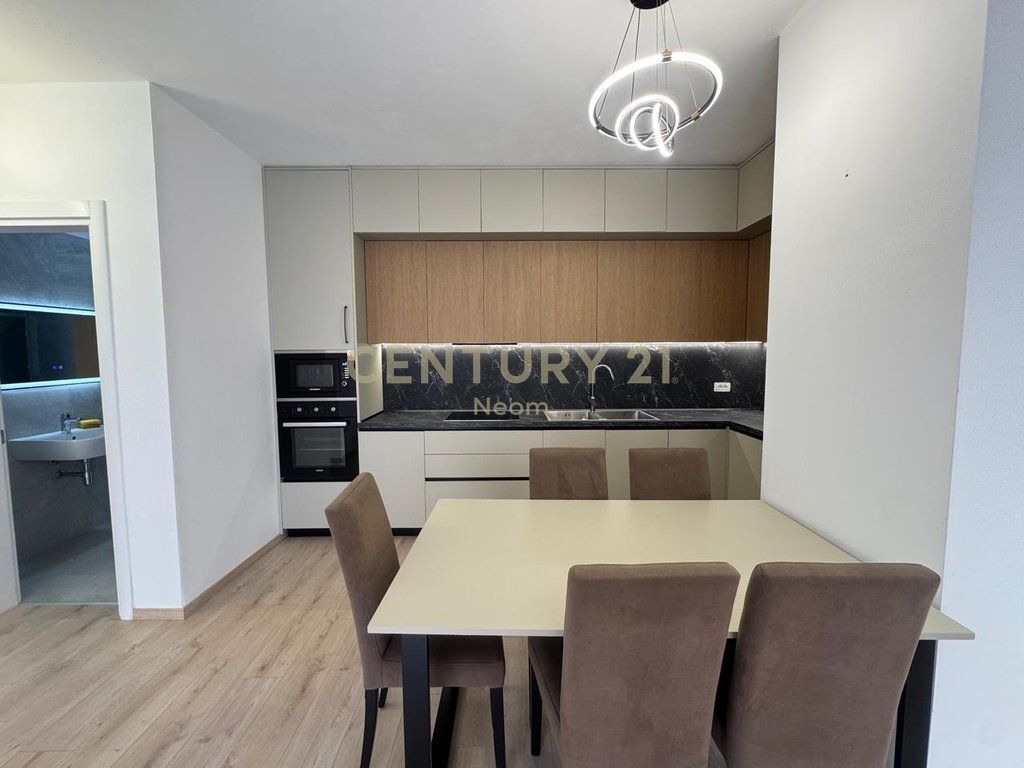 AFFITTO APPARTAMENTO MODERNO 2+1 CON 1 POSTO AUTO, LAGO ASCIUTTO!!