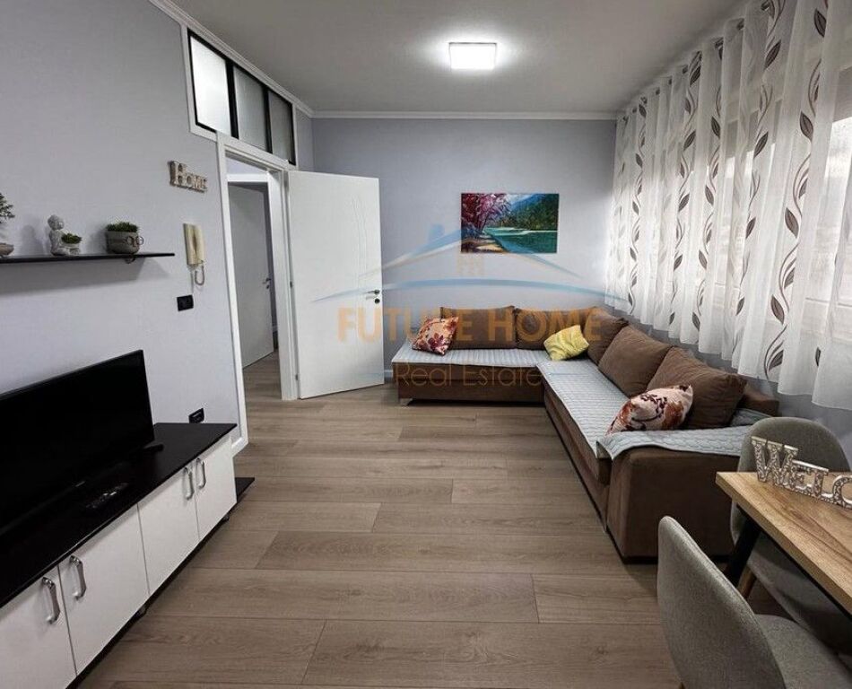 Affitto, Appartamento 1+1, Oxhaku, Tirana.