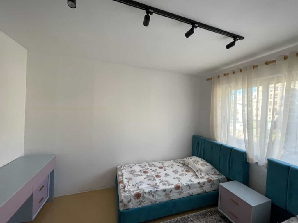🏡 APARTMENT 2+1 FOR RENT  📍 Area: 9 Floors💰 Price: 75,000 lek / month