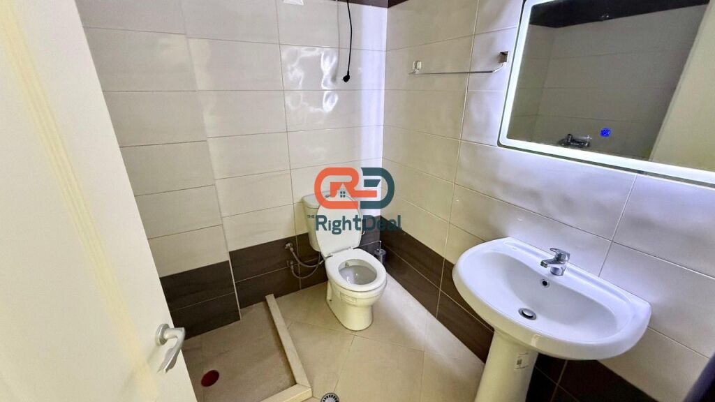 Ne Gjirin E Lalezit, Shitet Super Apartament 2+1 Me Cmim Okazion!!!