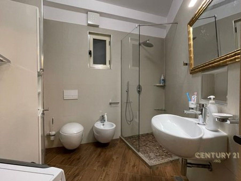 2+1 for sale in Astir 165 000 euro