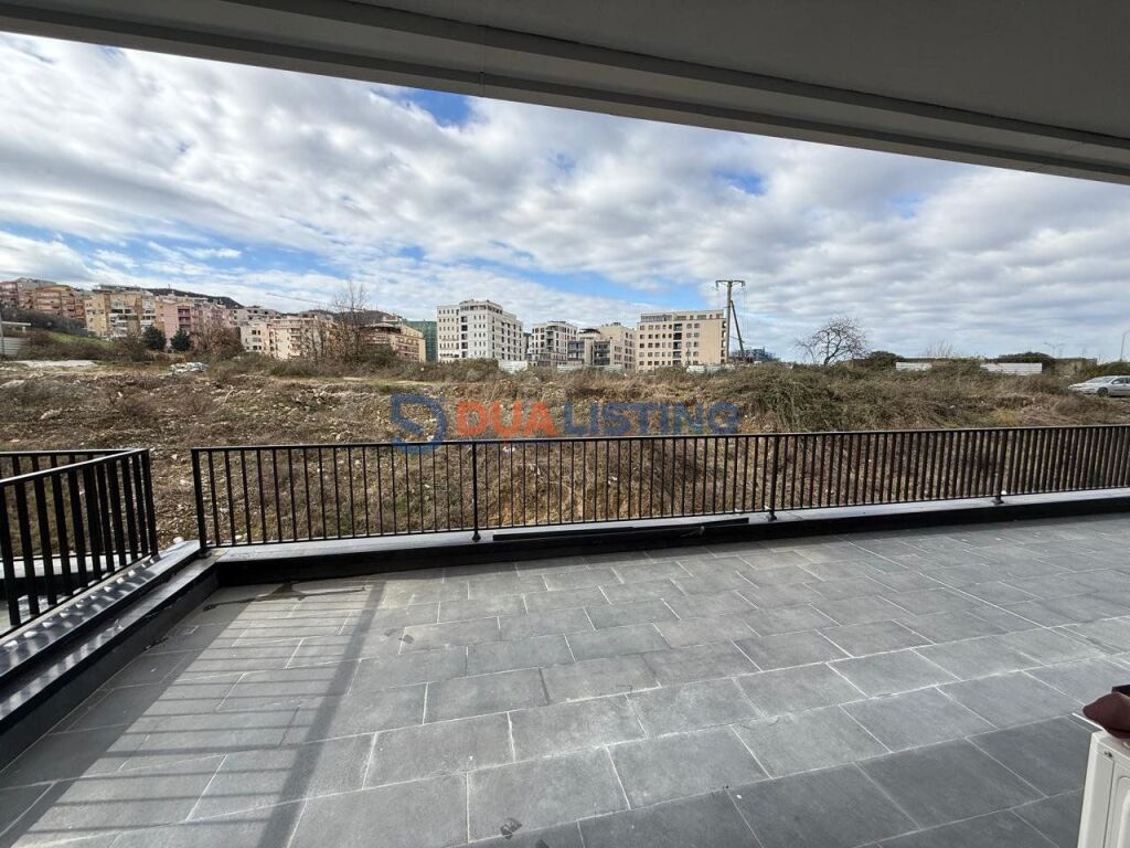 For rent 2+1+2 apartment with veranda and parking space – Dry Lake