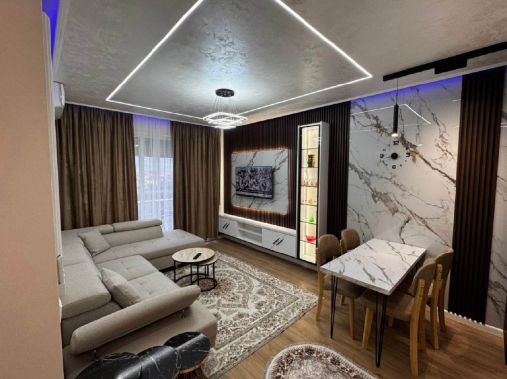 🏠 Apartament 1+1 me Qira + Parkim – Rruga Azem Galica, Kamëz