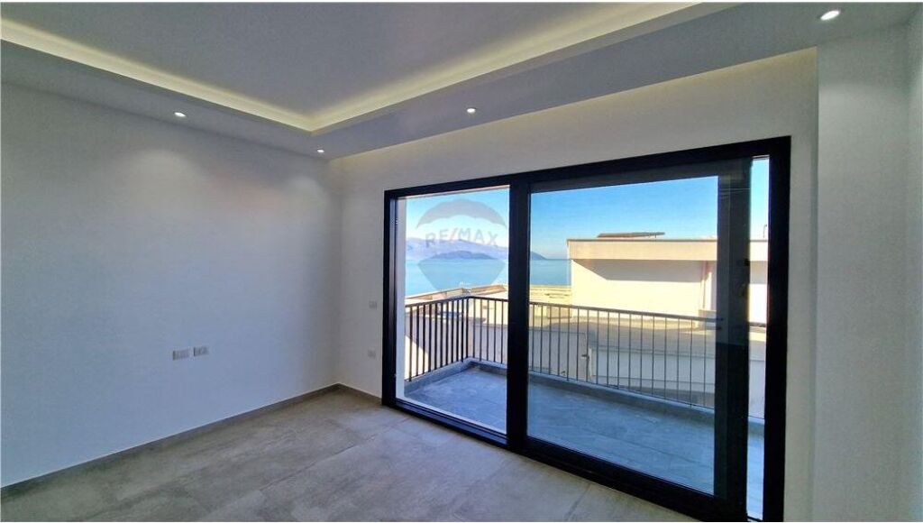 🌊🏡 APARTAMENT 2+1 NË SHITJE NË UJË TË FTOHTË, VLORË