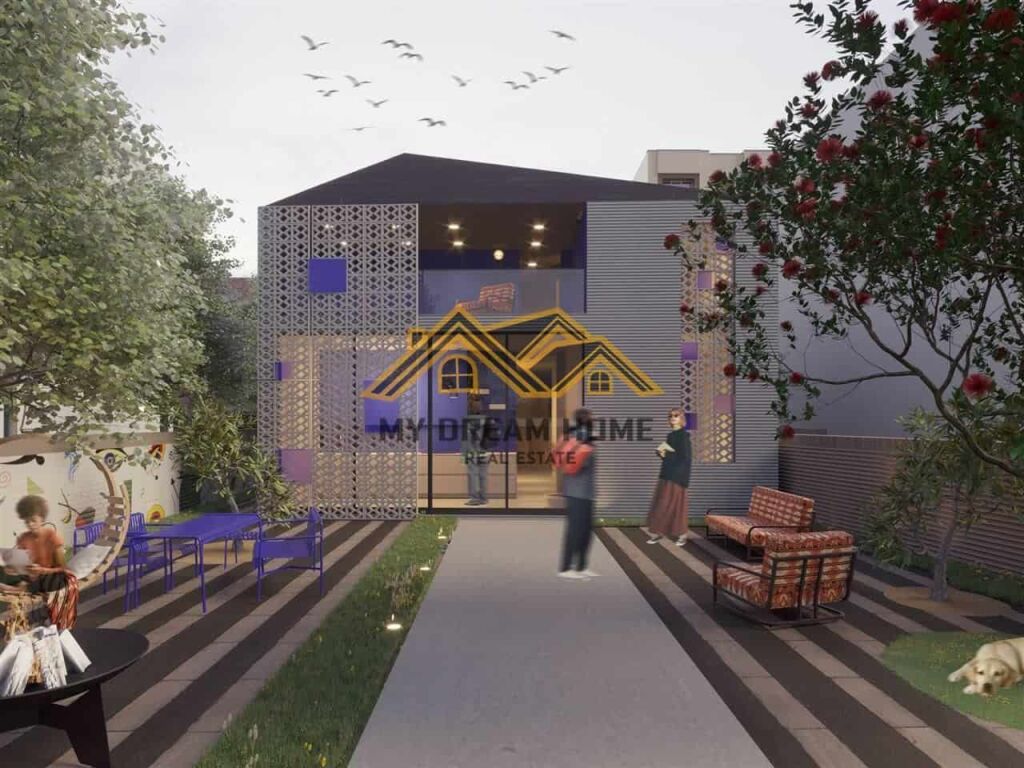 LAND + BUILDING FOR SALE AT THE MAIN BOULEVARD!