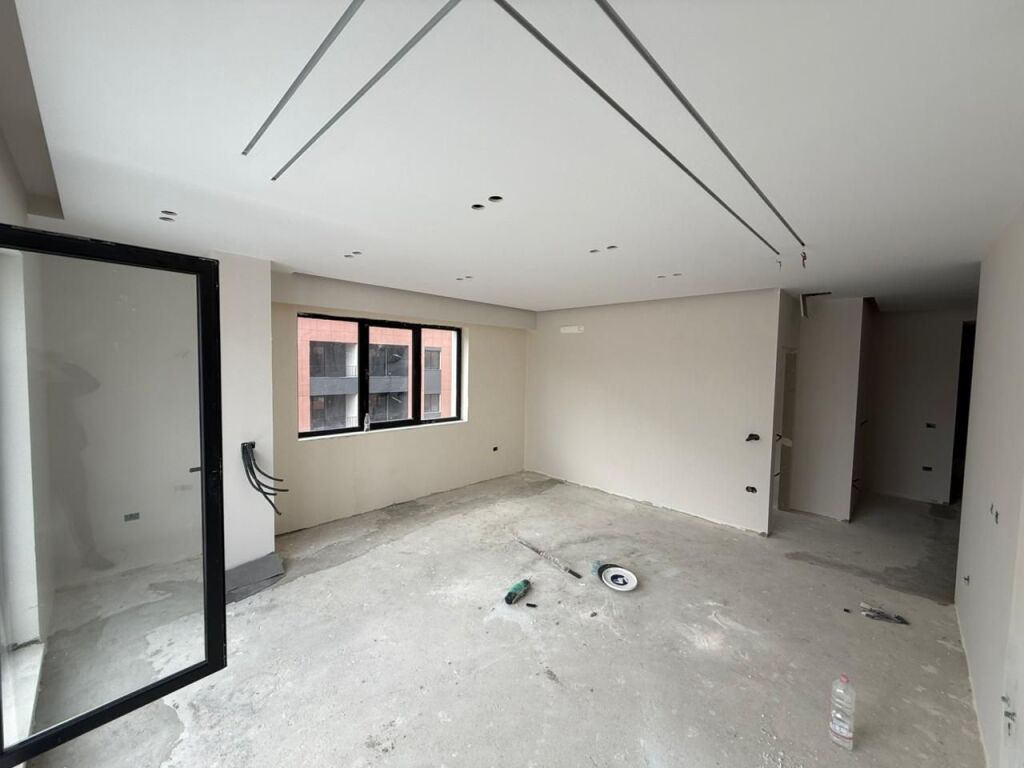 🏡 Shitet apartament 3+1+2 me verandë 🌿 📍Urban Gate Residence, Astir💶 Çmimi total: 245,000 €