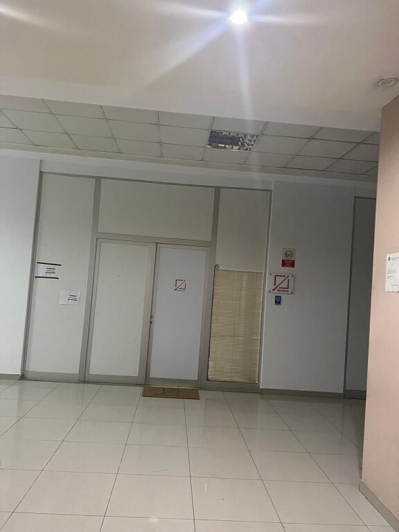 OFFICE FOR SALE 108 M2 PARIS MUNICIPALITY 270,000 EURO