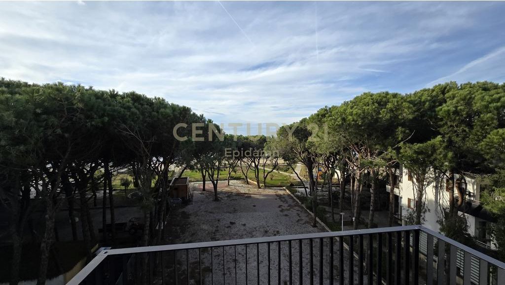 FOR SALE APARTMENT 2+1+2 IN THE FIRST LINE BY THE SEA
