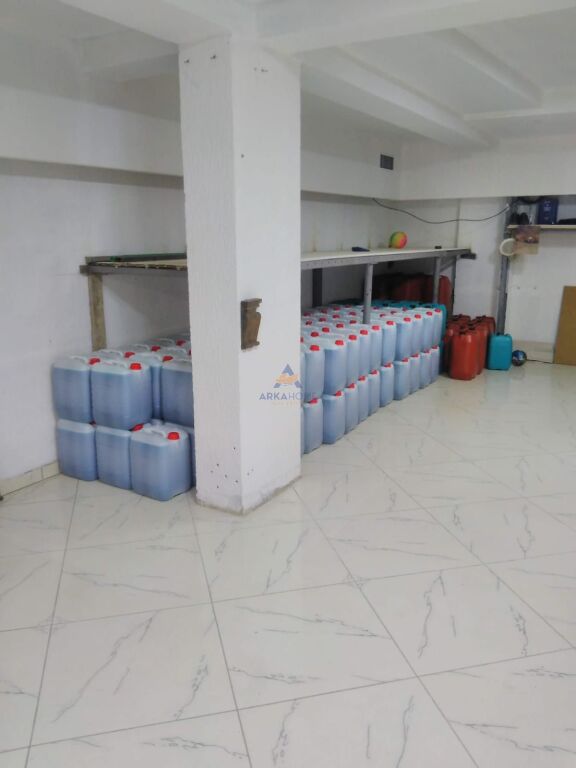 LOCALE COMMERCIALE / MAGAZZINO DI 80M2 IN AFFITTO "VICINO ALLA GRANDE ANELLO DI TIRANA" 500 EURO
