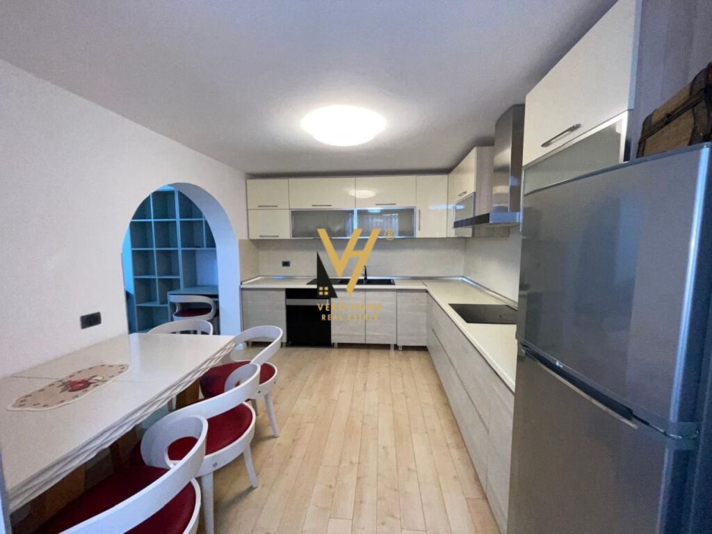 APPARTAMENTO 2+1 IN VENDITA PRESSO LA SCUOLA DI BALLO 192.000 EURO