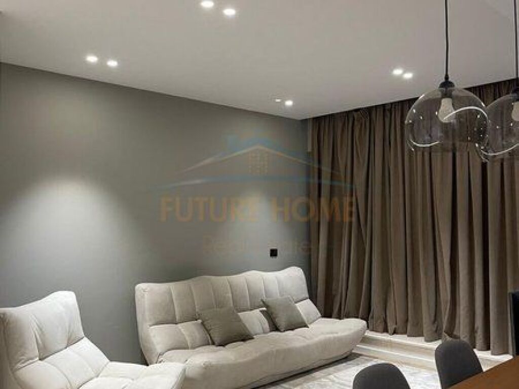 Affitto, Appartamento 2+1+2, Vicino al Centro, Tirana