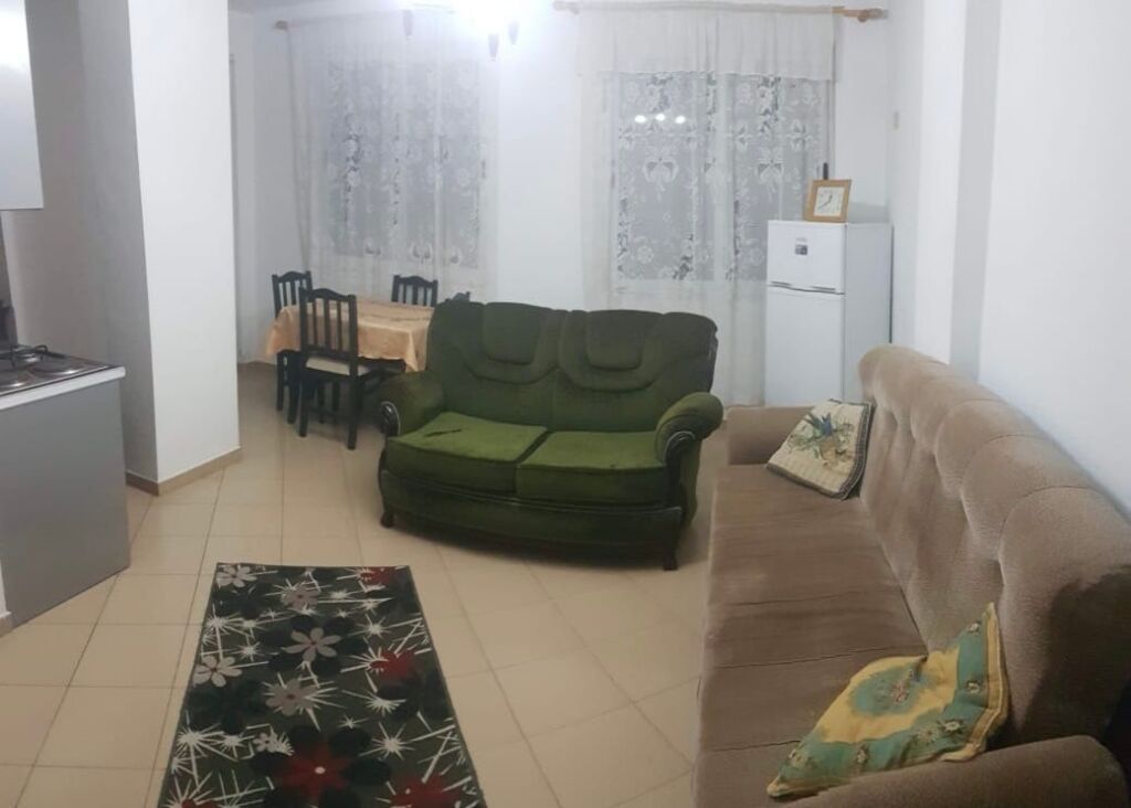 1+1/Qera📍Yzberisht 📌35 000 lek