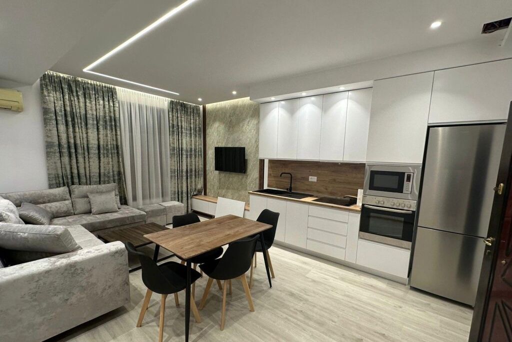 📌 Apartament me Qira 1+1 – Zogu i Zi