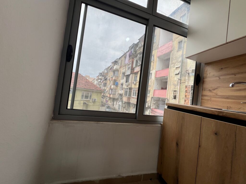 Vasil Shanto , Ap 2+1 in affitto