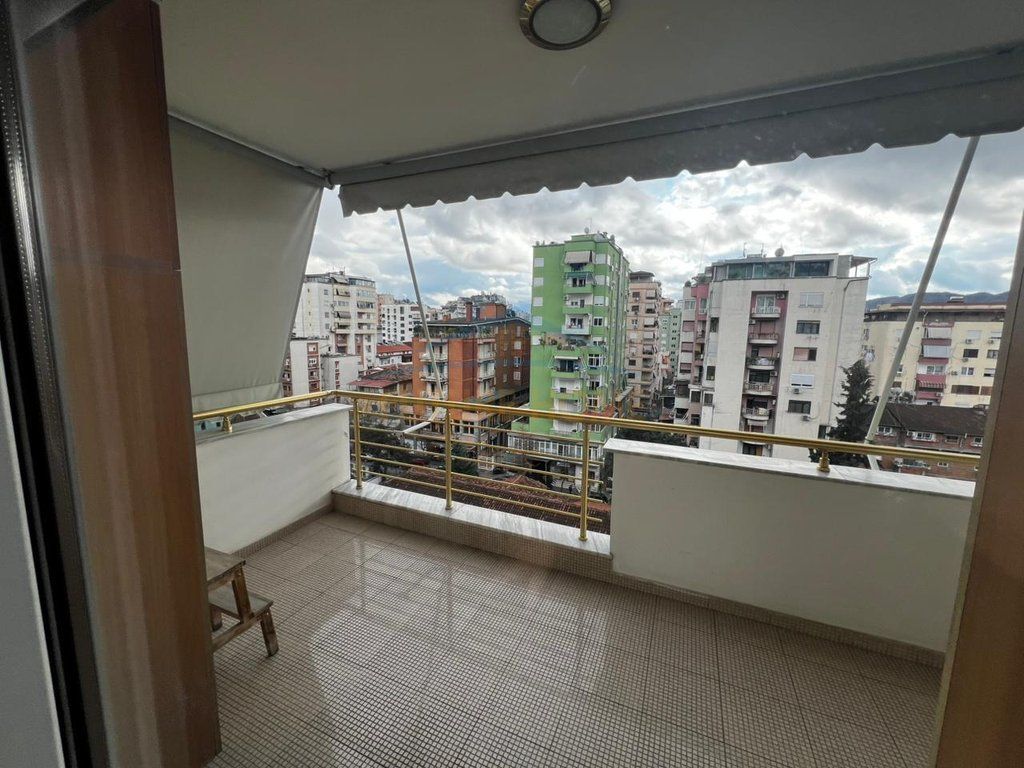 Affitto, Appartamento 2+1, Bllok, Tirana