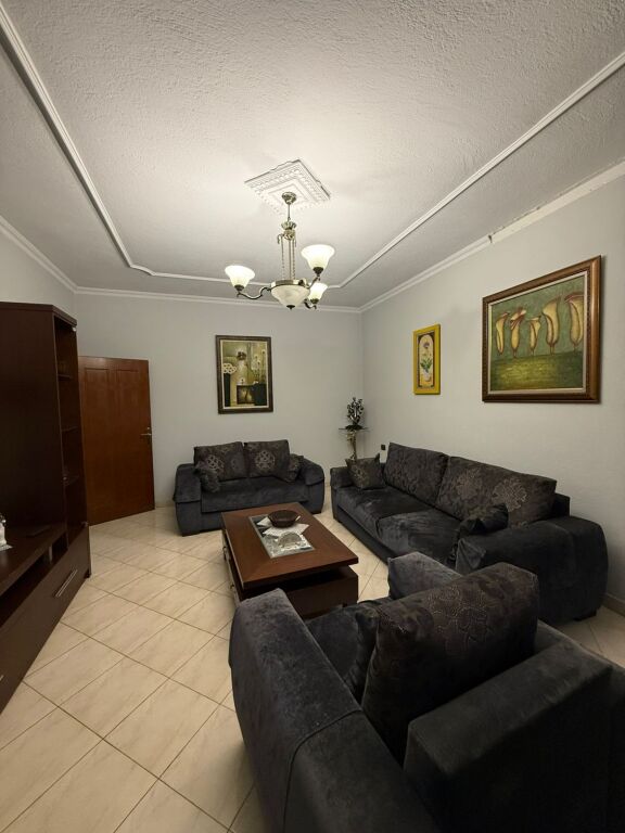 Villa privata in affitto vicino all'Ospedale Militare