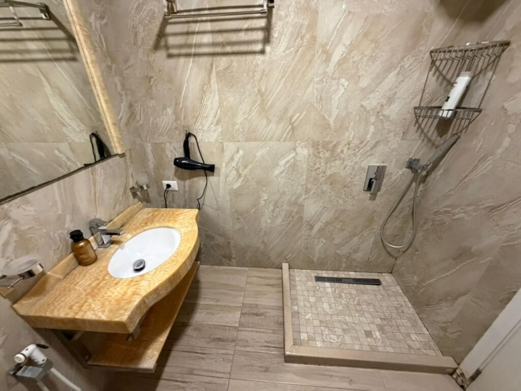 Apartment 1+1 for rent near Concord Center on 5-Maji Street.