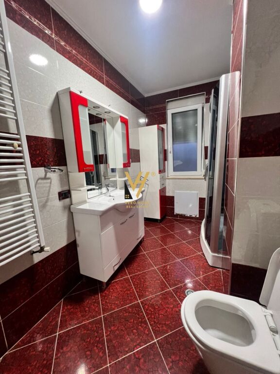 JEPET APARTAMENT 2+1+BLK ME QIRA TE BLV. ZHAN D’ARK 700 EURO