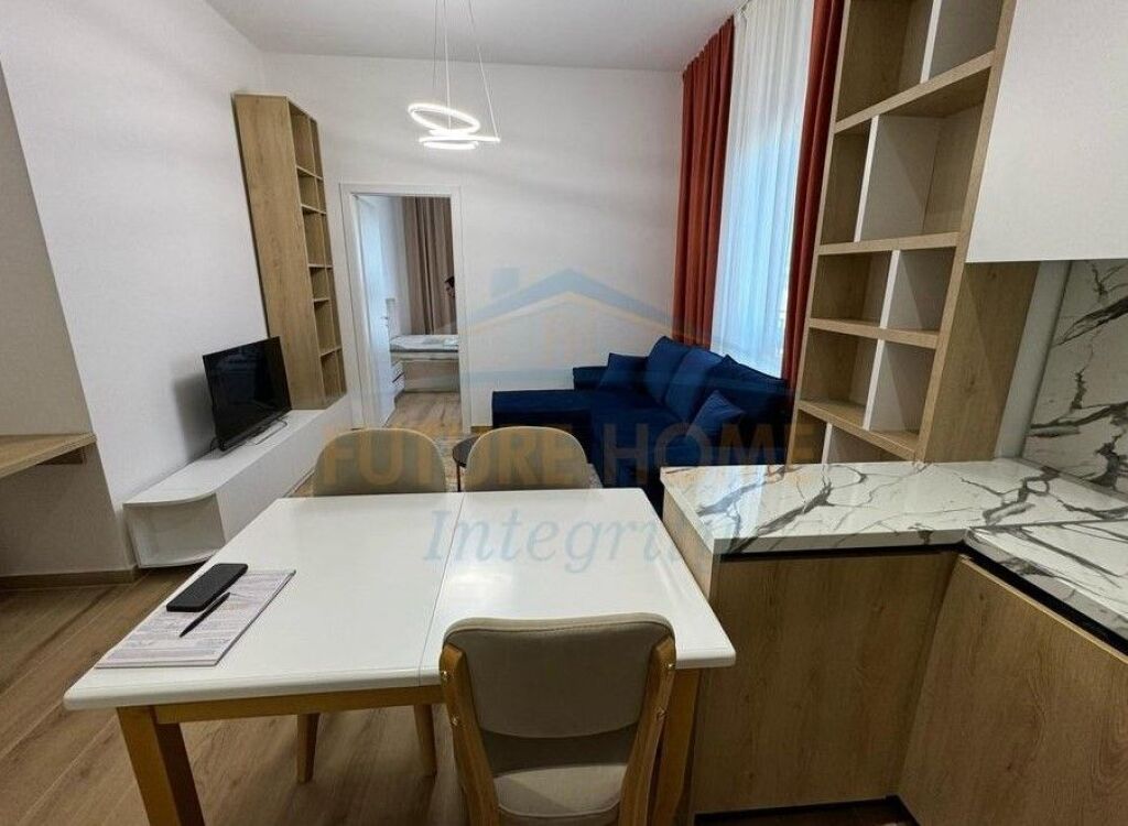 Affitto, Appartamento 1+1, Pazari i Ri, Tirana.