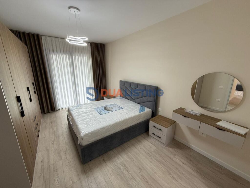 Appartamento moderno 2+1+2 in affitto con veranda e posto auto – Lago Secco