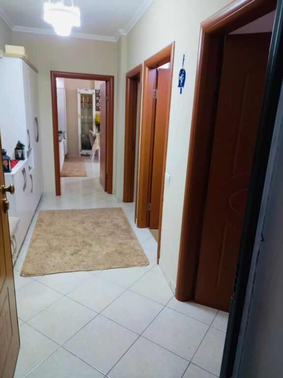 📍 Vendesi in vendita 2+1+2 – a Fresk