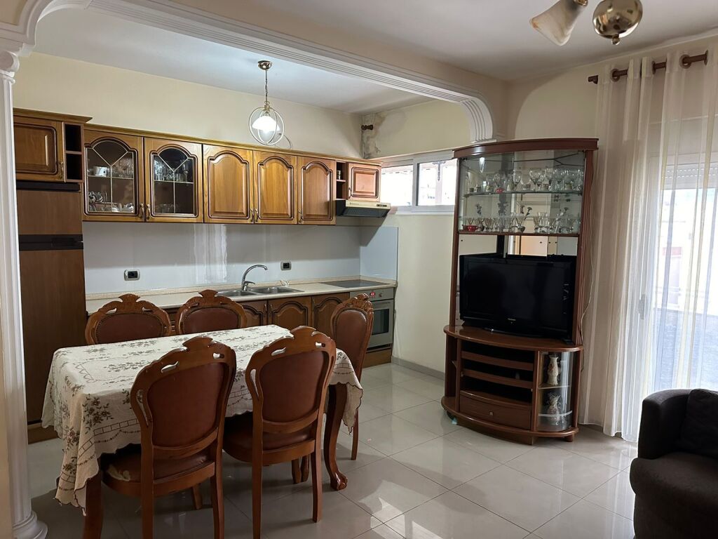 📌Apartment 2+1 with balcony for rent - Kavaja Street