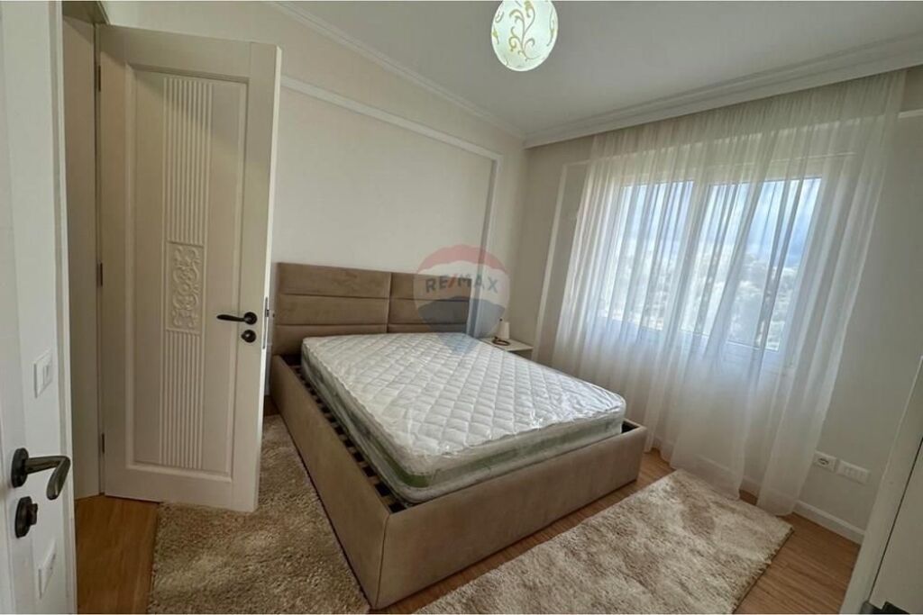 Shitet apartament 2+1+2 te Kompleksi FZ