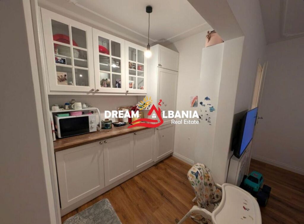 2+1 apartment for sale on Kavajes street near Auto Kadiu (ID 4129555).