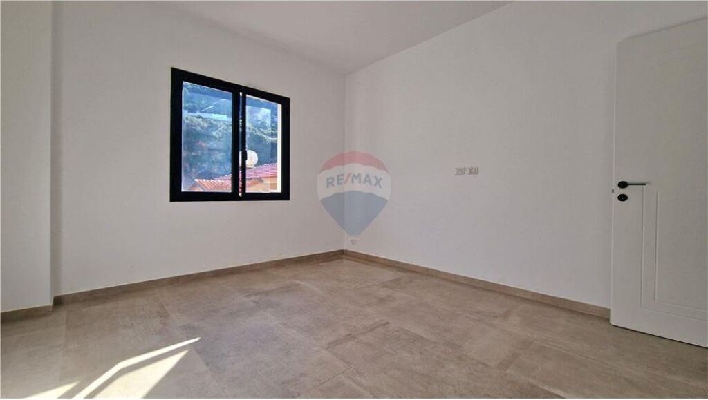 🌊🏡 APARTAMENT 2+1 NË SHITJE NË UJË TË FTOHTË, VLORË