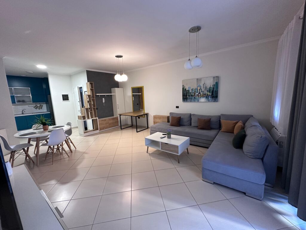 Apartament me qera
