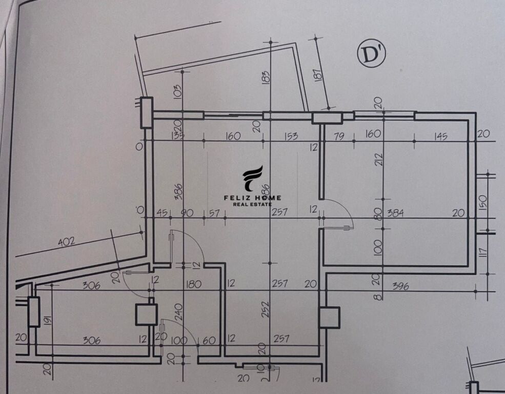 UFFICIO IN AFFITTO 67 M2 AIR ALBANIA 1.000 EURO