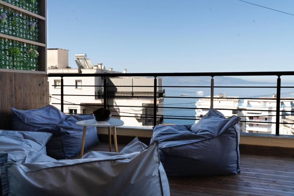 FOR SALE APARTMENT 3+1+3 NEAR SIXTH STREET - SARANDE