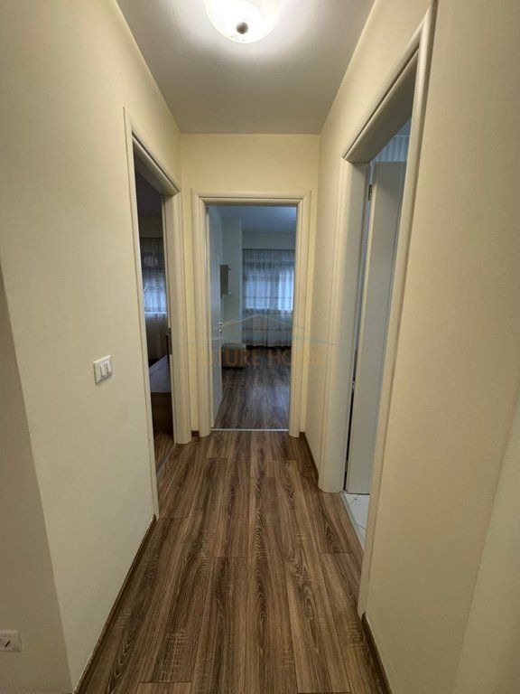 Affitto, Appartamento 2+1+2+Posto Auto Long Hill Residence, Tirana.