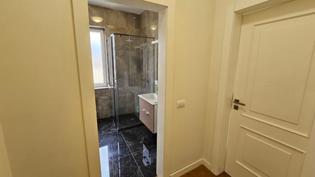 Apartment 2+1+2+veranda, for sale, Kinostudio