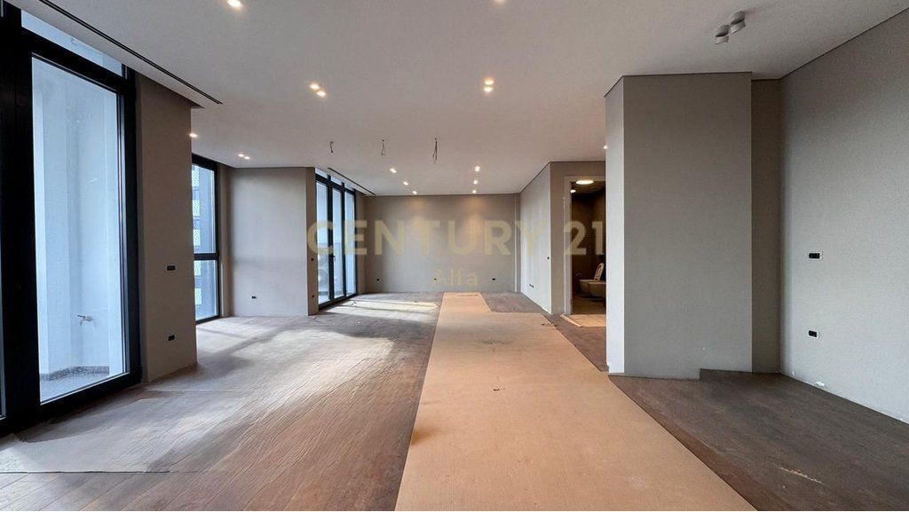 Office space for rent near the former park!