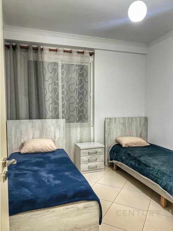 APPARTAMENTO 2+1+2 IN AFFITTO A KODRA E DIELLIT