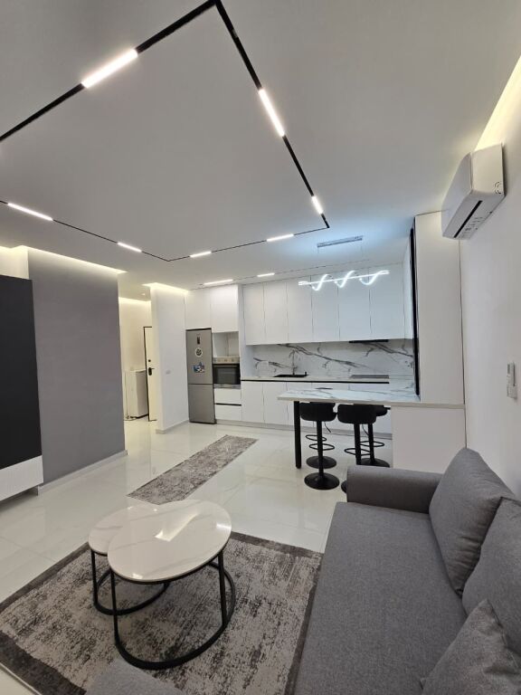 📌  Jepet me qira apartament 1+1 – Zogu i Zi