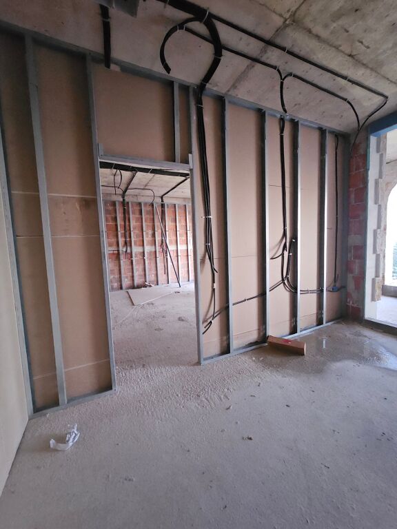 Shitet Apartament 1+1 në Jalë | 107 m² | Parkim &amp; Depo
