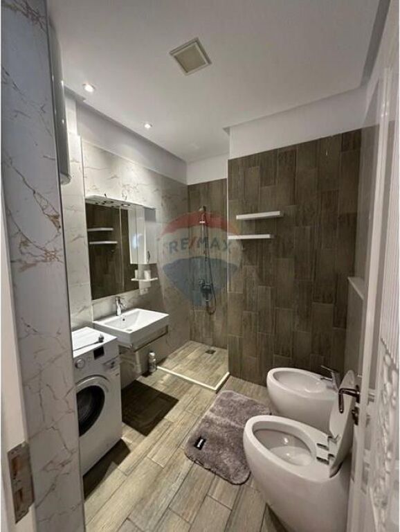 Apartament - Për Shitje - FZ Rezidence, Tiranë
