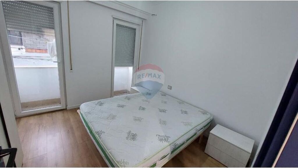 SHITET APARTAMENT 2+1 TEK MATERNITETI I RI, BRRYLI