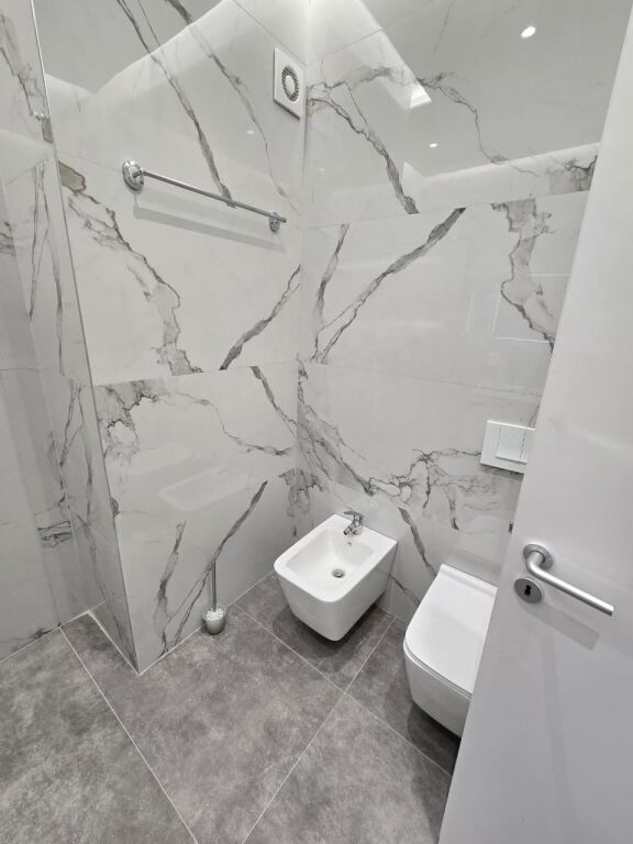 📌  Jepet me qira apartament 1+1 – Zogu i Zi
