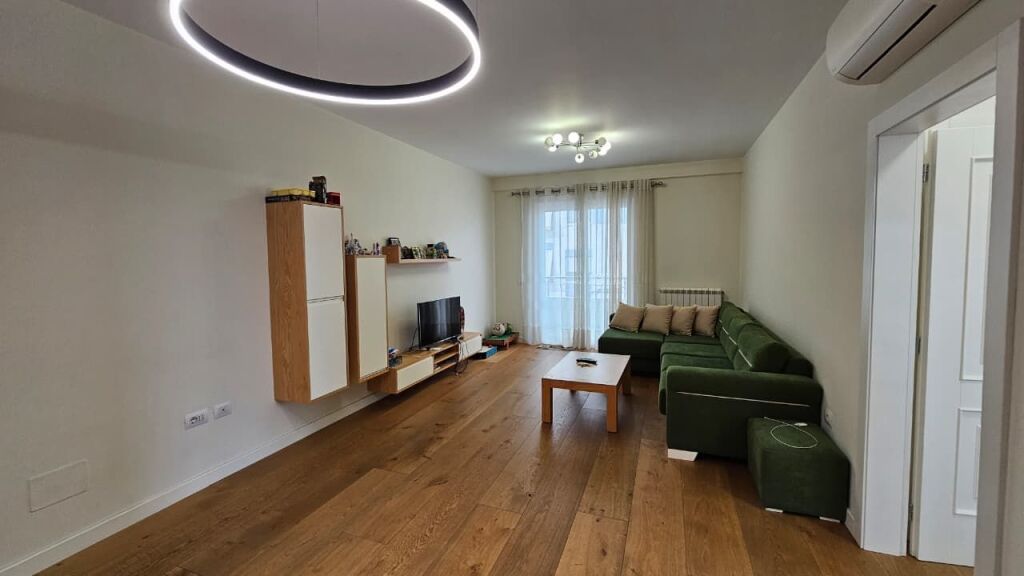 Apartment 2+1+2+Verandas for Sale, Kinostudio, opposite the Ministry of Culture!