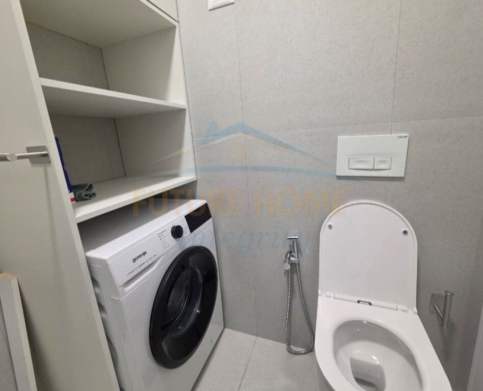 Affitto, Appartamento 1+1, Complesso Kadiu, Tirana.